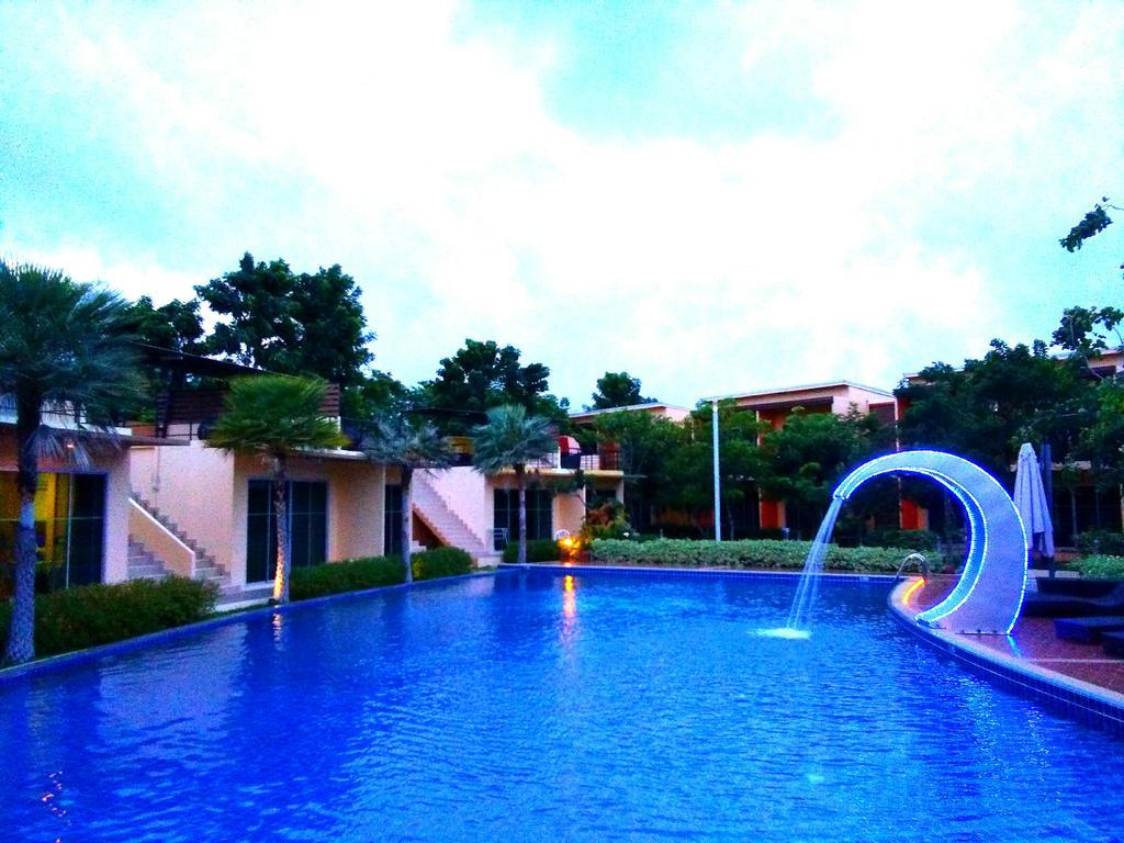 Proud Garden Aparthotel Bang Bo Ngoại thất bức ảnh