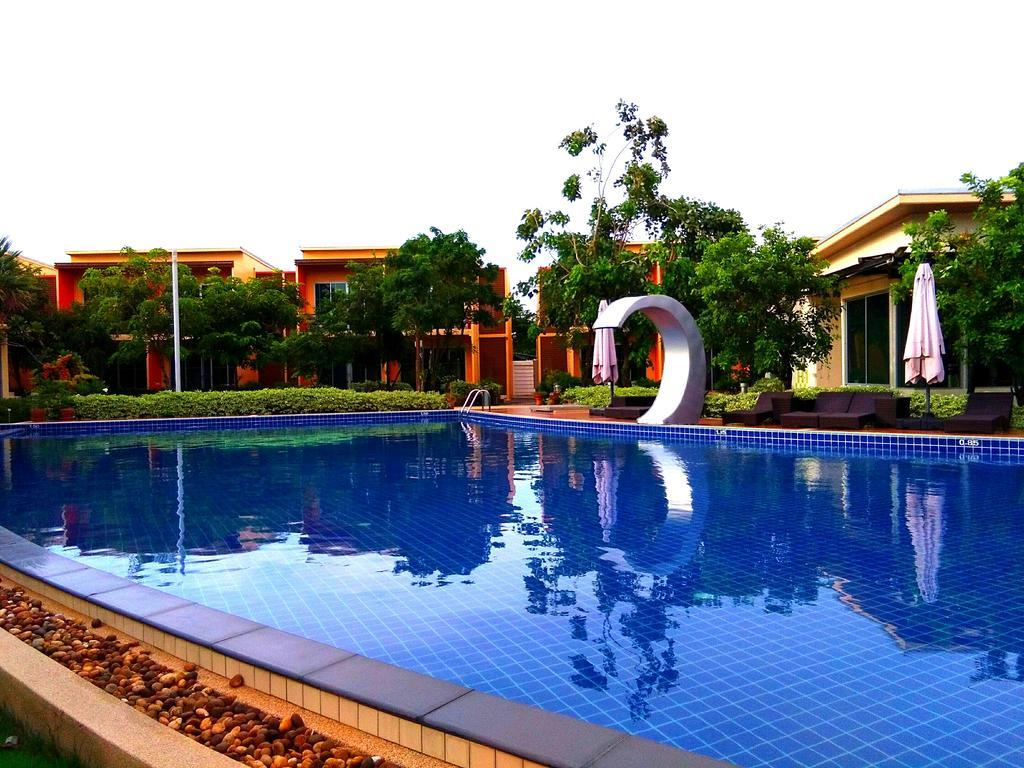 Proud Garden Aparthotel Bang Bo Ngoại thất bức ảnh